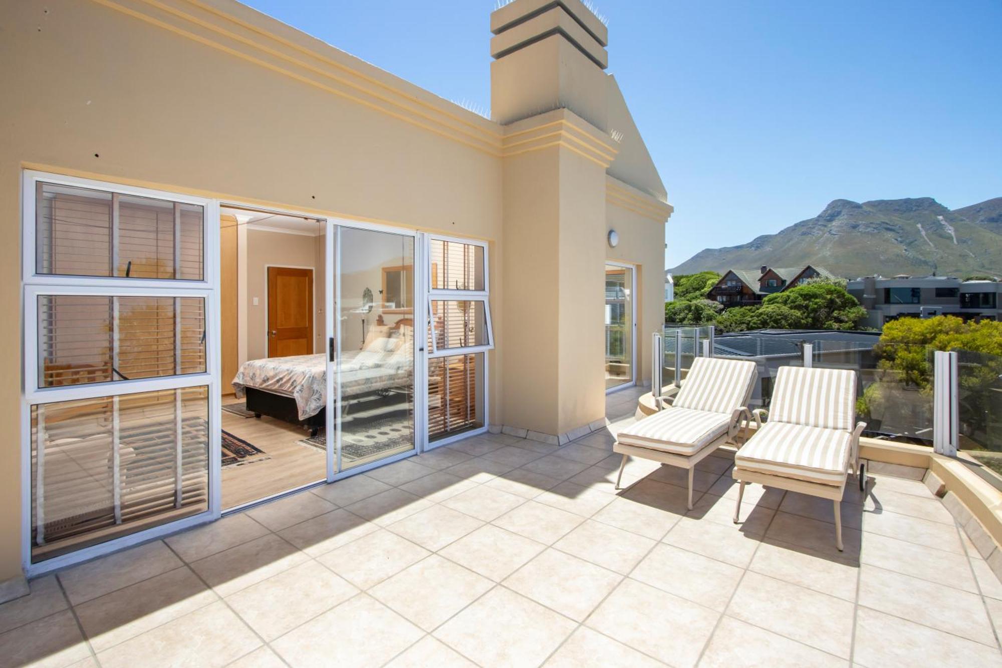 Ocean View Living Villa Hermanus Exterior photo