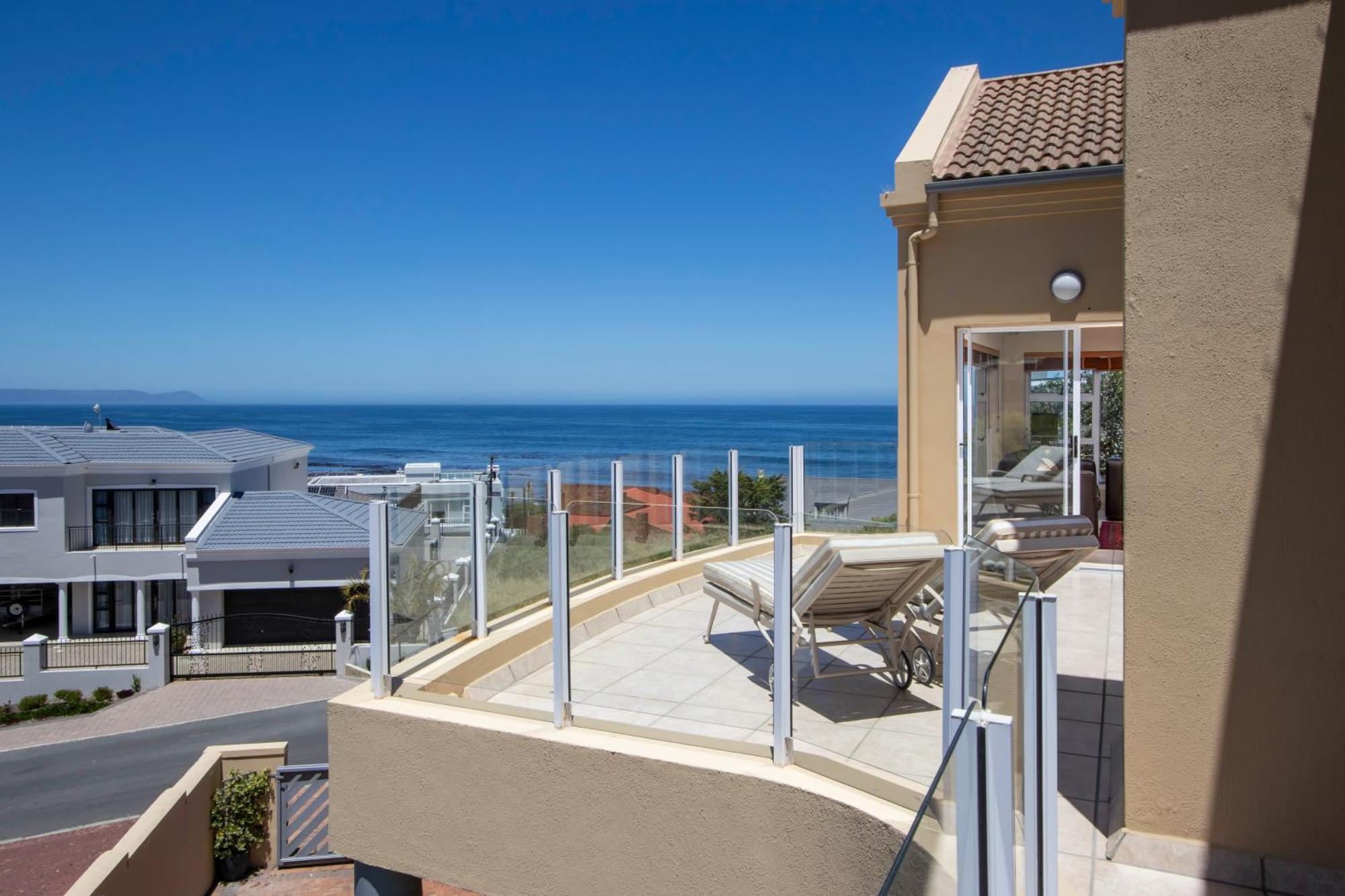 Ocean View Living Villa Hermanus Exterior photo